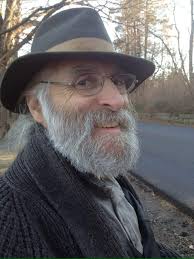 Bringing you my tune #SuperMoon in honor of the real Super Moon tonight! 🌝  *Note the moon calendar behind me* You can find the tab for this one in the  Jan/Feb issue