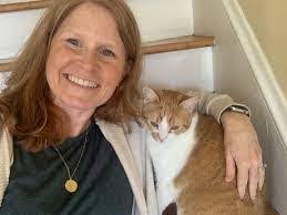 Trisha Bernstein's Instagram, Twitter & Facebook