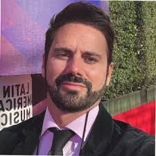 Whitney Weiler's Instagram, Twitter & Facebook