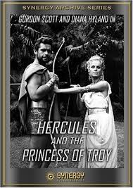 Tânărul hercule este fiul unei regine din grecia antică şi a lui zeus, produsul unui pact realizat din dorinţa de a îndepărta de la domnie un rege despot şi de a aduce pacea în regat. Hercules And The Princess Of Troy Wikipedia