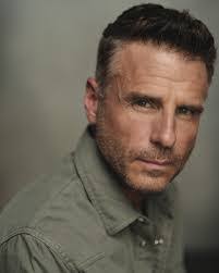 Jason Dunkin's Instagram, Twitter & Facebook