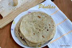 How To Make Soft Phulkas Roti With Video Jeyashri S Kitchen Indian Food Recipes Indian Flat Bread Roti