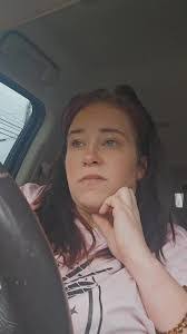 Clarissa Lott's Instagram, Twitter & Facebook