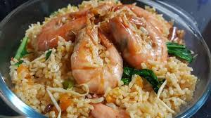 Di video ini aku mau share resep tentang cara aku biasa membuat nasi goreng udang. Menu Sedap Dan Mudah Nasi Goreng Telur Masin Siap Udang Tersusun Rapi