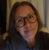 9 "Lisa Flink" profiles