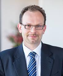 Unlocking industrial resource productivity: 5 core beliefs to increase  profits through energy, material, and water efficiency : Hammer, Mr.  Markus, Somers, Mr. Ken: Amazon.fr: Livres