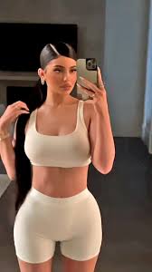 *report posts with excessive ads. Kylie Jenner Sexy Camel Toe Hot Celebs Home