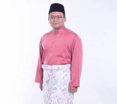 Kemudiannya menjadi menteri besar selangor pada tahun 1949. 5 Fakta Tentang Menteri Besar Selangor Amirudin Shari Yang Mungkin Anda Belum Tahu