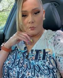 Carissa Jordan's Instagram, Twitter & Facebook