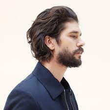 Ben Whishaw Makes Himself At Home In New York Published 2016 Mens Hairstyles Medium Medium Length Hair Styles Long Hair Styles Men