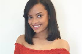 Als oor Talia Davis: Van 'n 'skaam meisietjie' tot een van 'Suidooster' se  jong sterre