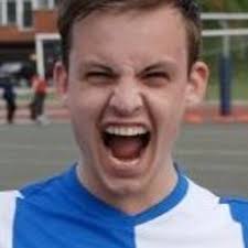 Michelle Lozada (@michelleloz)