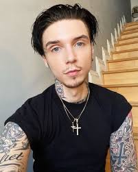 Who is Layla Allman dating? Layla Allman boyfriend, husband