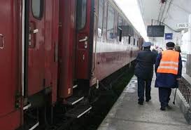 Astăzi, comisia de muncă și protecție socială a camerei deputaților a reluat articolele rămase în discuție din textul proiectului de lege privind statutul personalului feroviar. Ceferistii Se Pot Pensiona Cu Cinci Ani Mai Devreme Din 2021 Statutul Personalului Feroviar A Fost Adoptat In Parlament Ziarul Unirea