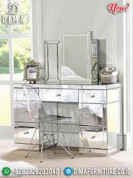 Modern Model Meja Rias Minimalis Cermin Cover Df 0990 Meja Rias Cermin Meja
