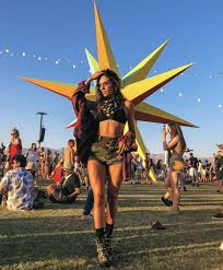 Pin By Emily Ferialdi On Coachella Music Festival Outfits Summer Festival Outfit Hard Summer Festival Outfit