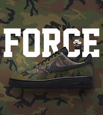 A heel zipper is another special detail of this white camo colourway. Nike Air Force 1 Low 07 Medium Olive Camo Reflective Erscheinungsdatum Nike Snkrs De