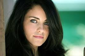 Green Eyed Brunette Black Hair Green Eyes Black Hair Green Eyes Girl Green Eyes