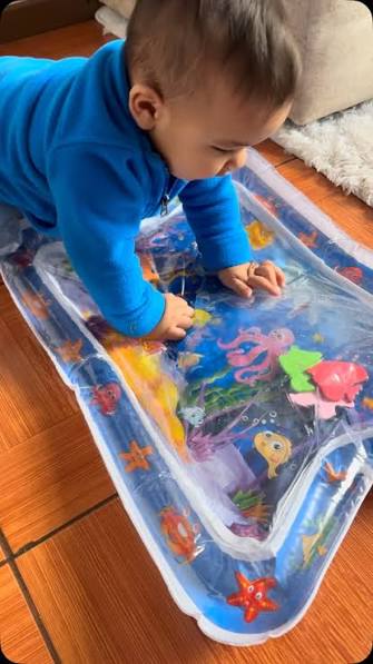 Belmo | Piscinas sensoriales frescas que mantienen a los bebés entretenidos  mientras fortalecen su cuellito. ❤️- Q45.00 | Instagram