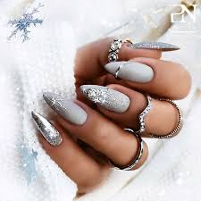 Beautiful Christmas And New Year Nails Page 2 Of 3 Vida Joven Swag Nails Gel Nails Christmas Nails