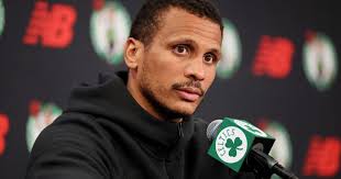 Celtics coach Joe Mazzulla and his staff played reporters in a pickup game.  It went as expected