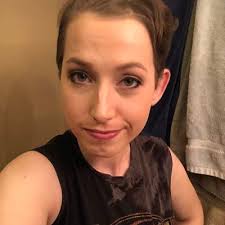 Miranda Donahue's Instagram, Twitter & Facebook