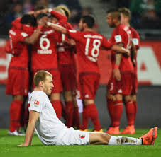 So stand für die bayern erstmals in der liga seit dem fünften spieltag (5:0 gegen frankfurt) wieder die null. Fc Bayern Not Abwehr Besteht Prufung Gegen Fc Augsburg Welt