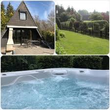 Gunnis Hutte Komplett Eingezaunt Mit Aussen Whirlpool Gunnis Hutte In Kerschenbach Eifel Deutschlan Ferienhaus Urlaub Bayern Ferienhaus Mit Hund Deutschland