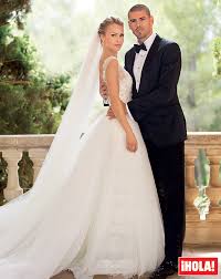 Victor valdes na wylocie z barcelony. En Hola Entramos En La Romantica Boda De Victor Valdes Y Yolanda Cardona
