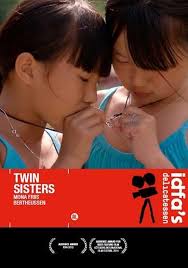 Twin Sisters (DVD) (Dvd), Mona Friis Bertheussen