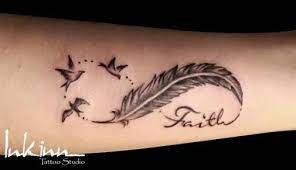 Feder tattoo handgelenk tattoos feder symbolische tätowierungen tattoo bedeutungen tattoo bilder kleine tattoos tattoo vorlagen tattoo ideen unendlich liebe symbol tätowierung mit unendlichkeitszeichen. Image Result For Infinity Feather Birds Tattoo Tattoo Ideen Infinity Tattoo Feder Tattoo Ideen