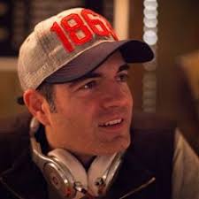 Vic Christopher (@vicchristopher)