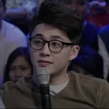 Aaron Villaflor
