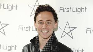 Tom hiddleston's net worth is estimated to be $25 million. So Sah Tom Hiddleston Jung Aus