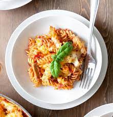 Quorn Pasta Bake Recipe With Meat Free Steak Strips Quorn Quorn Recipes Quorn Vegetarian Recipes Healthy