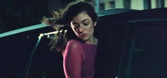 Official video for green light off the album 'melodrama' out now: Revisa La Nota Completa En Nuestro Blog Lorde Good Music Melodrama