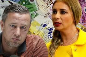 Laurențiu reghecampf a cerut divorțul de anamaria prodan. C8wdsjwqvpyqgm