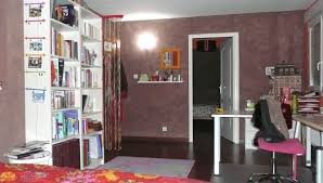 Lorsque l'on souhaite aménager une chambre ado fille, bien des questions se posent ? Bricolage Et Deco Fille Pour Chambre Ado Aux Couleurs Rouge Et Blanc