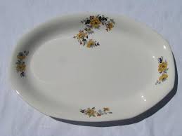 Vintage floral platter 15 1/2 inch 1930s to 1940s. 1920s Vintage Homer Laughlin Raymond China Chinoiserie Floral Yellow Black Red