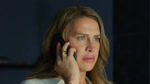 Karla Sofía Gascón hunde su carrera