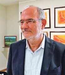 GENT SENSE FEINA, FEINA SENSE GENT