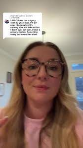 Melissa Davidson's Instagram, Twitter & Facebook