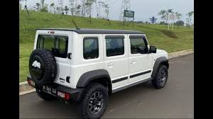 From autocar india, maruti suzuki india will produce with the three line configuration in the future, however this dashing 5 door car is for the time being. Powered By Maruti Brezza Engine 5 Door Jimny Will Glide Over Terrains