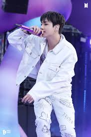 From tablets that let you surf the net to readers devoted solel. Bts Updates Germany On Twitter Bts 2021 Muster Sowoozoo ì†Œìš°ì£¼ Photo Sketch Jungkook Https T Co Pwszglpbdg Bts Twt Bts ì†Œìš°ì£¼ Sowoozoo Muster Https T Co Kwfj2tqclc Twitter