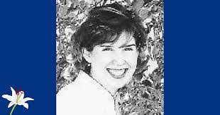 Lisa Sears's Instagram, Twitter & Facebook