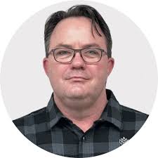 Darcy Mcleod's Instagram, Twitter & Facebook