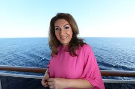 The estimated net worth of james e mcdonald is at least $1.89 миллион dollars as of 2 january 2017. World Of Cruising Jane Mcdonald Opens Up About Why She S Never Had