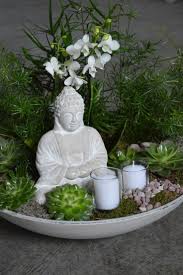 Buddha 38cm mit lotusblütenkerze feng shui deko statue figur skulptur steingrau. Jun Zen Dekoration Buddha Garten Zen Garten