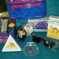 Camel cigarettes back in the early 1900's, most cigarette smokers rolled their own cigarettes. Best Vintage Joe Camel Memorabilia For Sale In St Helens Oregon For 2021
