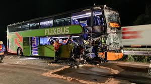 Kombo offers ticket flixbus buses and other companies. Nach Schweren Unfallen Flixbus Betont Sicherheit Zdfheute